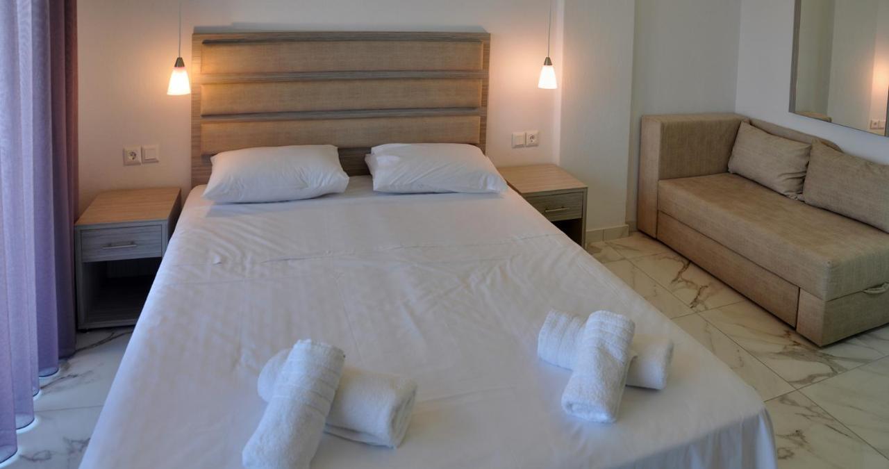 Valiant Sea Aparthotel Kriopigi Bagian luar foto