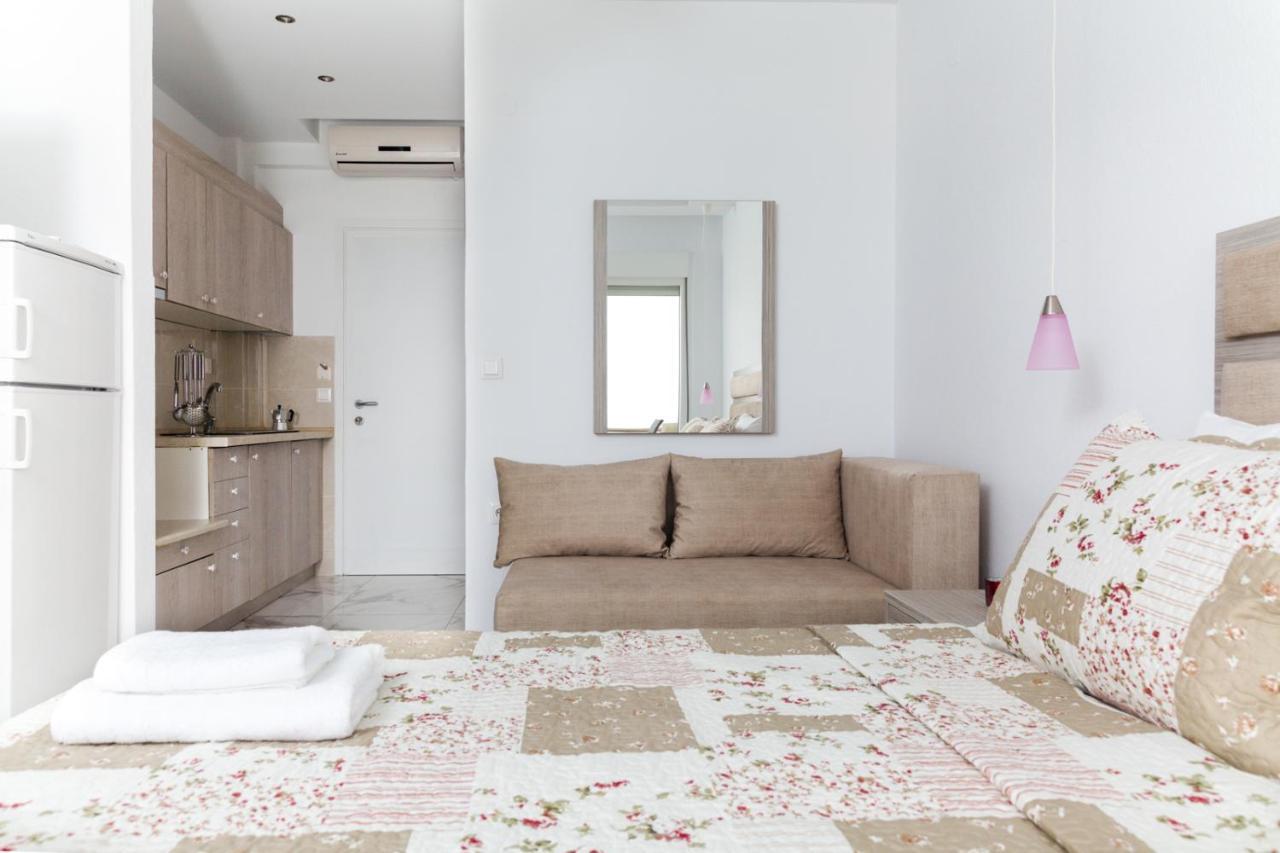 Valiant Sea Aparthotel Kriopigi Bagian luar foto