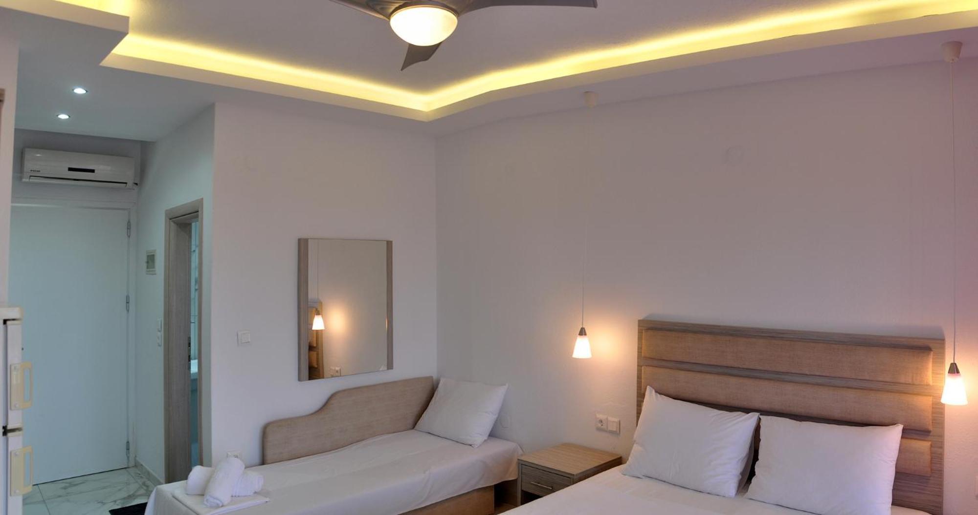 Valiant Sea Aparthotel Kriopigi Ruang foto